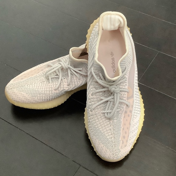 adidas gazelle silver green womens Adidas Yeezy Boost 350 V2 Cream Triple White Pre-Owned main image 1